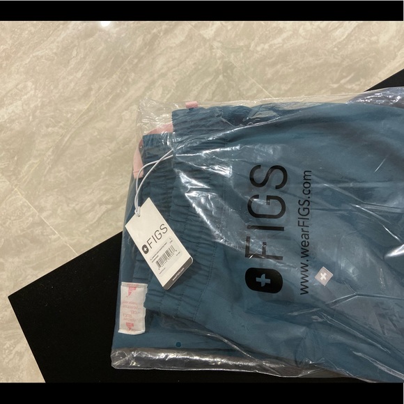 Figs Caribbean Blue Zamora Jogger - Picture 3 of 3